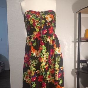 Floral strapless dress